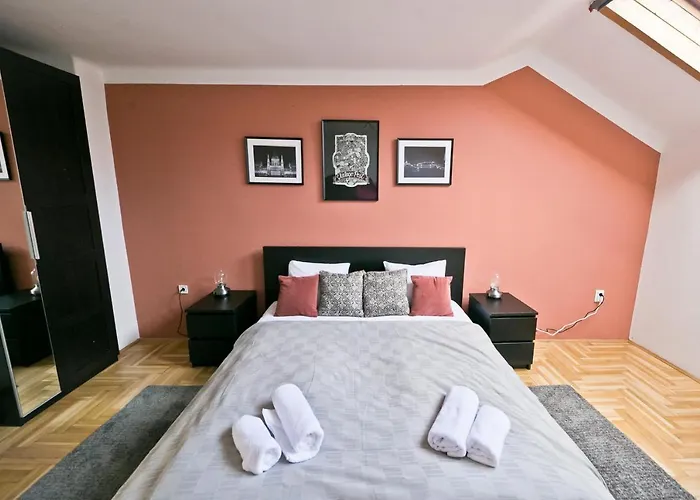 Dob Duplex Apartment